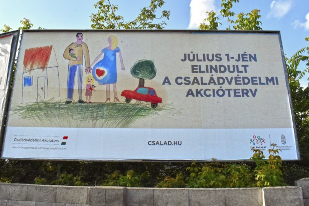 Kevesebb születés, több halál: nőtt a természetes fogyás mértéke az év első felében