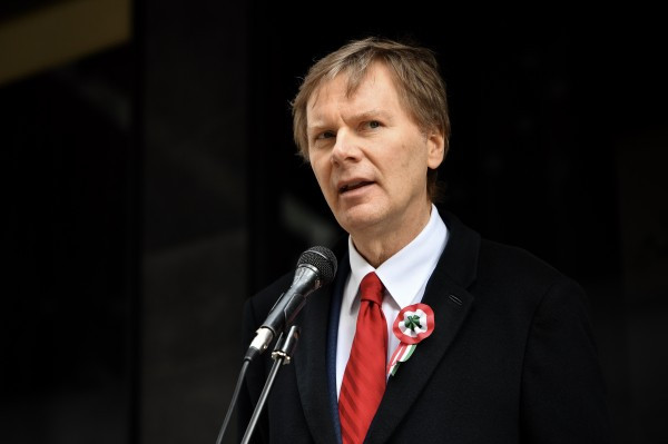 Mérföldkő a magyar belpolitikában: Fodor Gábor lemond a Liberális Párt éléről!!