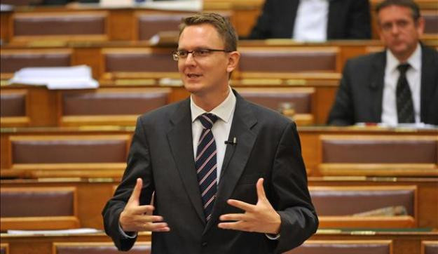 Rétvári jól megmondta, mit gondol a pedagógushiányról