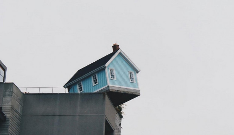 A Jobbik büntetőadóval sújtaná a külföldi ingatlanvásárlókat