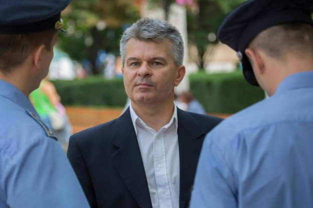 Koronavírus-fertőzésben elhunyt Lövei Csaba nyíregyházi ellenzéki képviselő