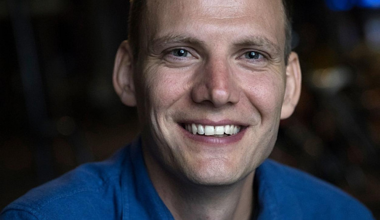 Bödőcs: „Már egy ideje mondhatom a családomnak: azért megyek a kocsmába, mert dolgozom”