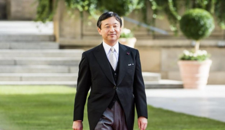 Kedden tartják az új japán császár koronázását
