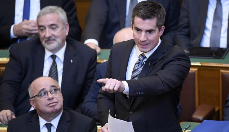 Kocsis Máté a sajtószabadság védelmében utasította rendre Szabó Tímeát