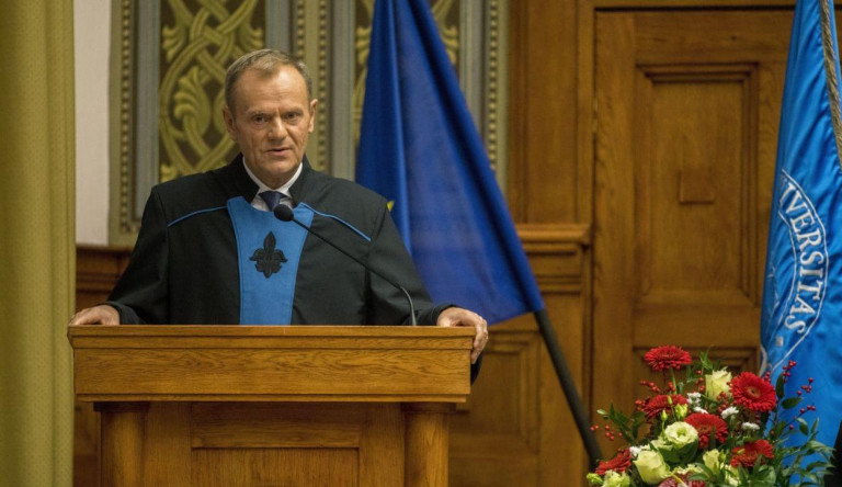Donald Tusk: „Január 31-ig is elcsúszhat a Brexit”