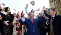 Farage azt állítja, Johnsonék le akarták fizetni, hogy ne induljanak az előrehozott választásokon