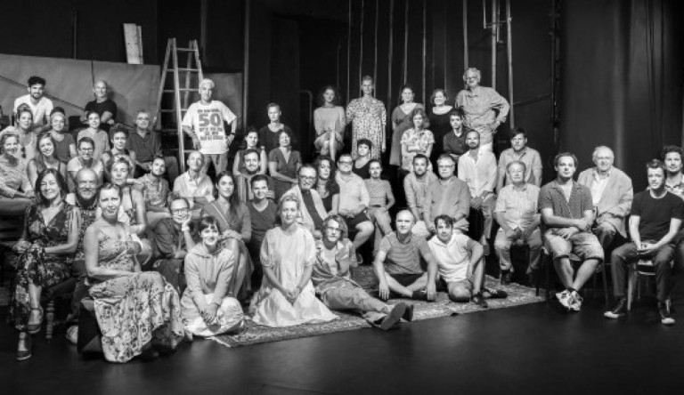 Több színházban is zaklathatta kollégáit a Katona menesztett munkatársa