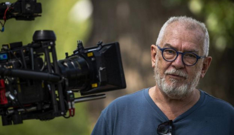 Gothár Pétert tiltották ki a Katonából, mert elfogadhatatlan módon közeledett egy női munkatársához