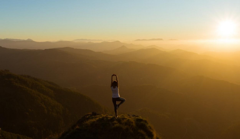 Hindu tanító Németh Sándornak: „A vallás nevében elkövetünk hibákat, melyekkel saját életünket nehezítjük meg”