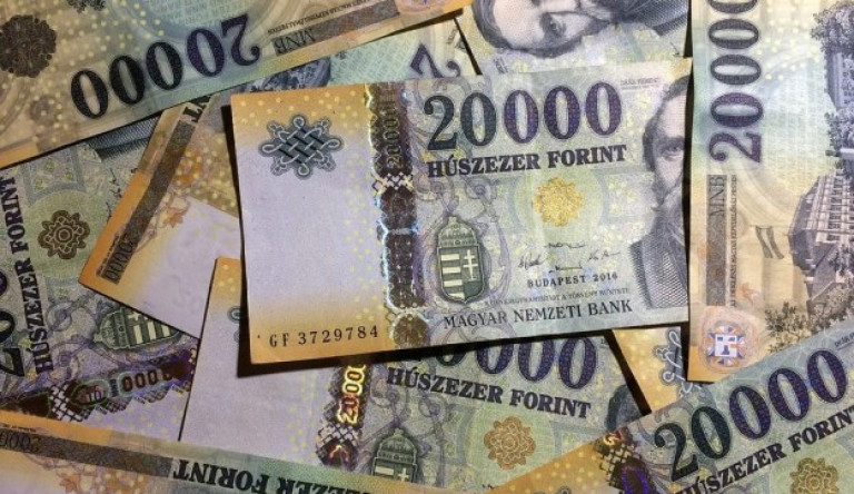 Magyar „csoda”: 2023-ra leállhat a gazdasági növekedés