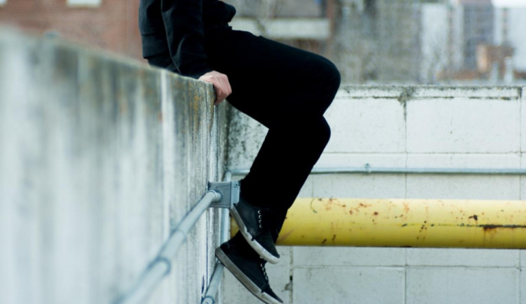 7 ezerrel nőtt a fiatal munkanélküliek száma