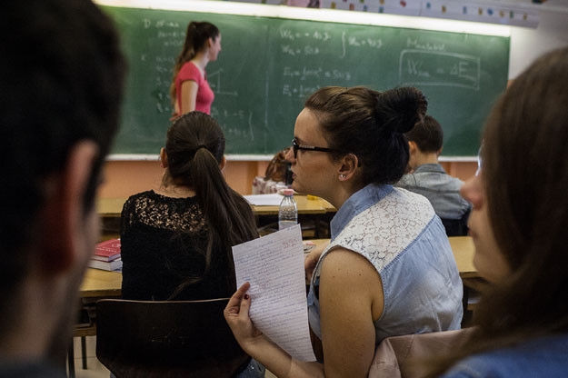 A hajléktalanság pereméről írt nyílt levelet Orbánnak egy középiskolai tanár