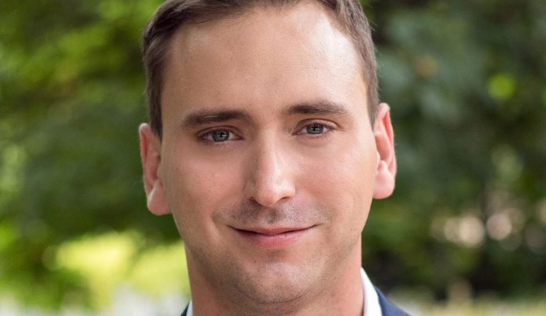 A II. kerület MSZP-s polgármesterét is megzsarolta az Angyal ügyvédje