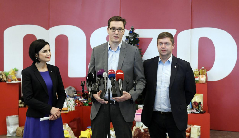 Az MSZP ellenzéki összefogást, közös listát, közös programot és nemzeti minimumot hirdetett 2022-re