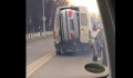 Így kell beszuszakolni egy BMW-t egy Mercedesbe