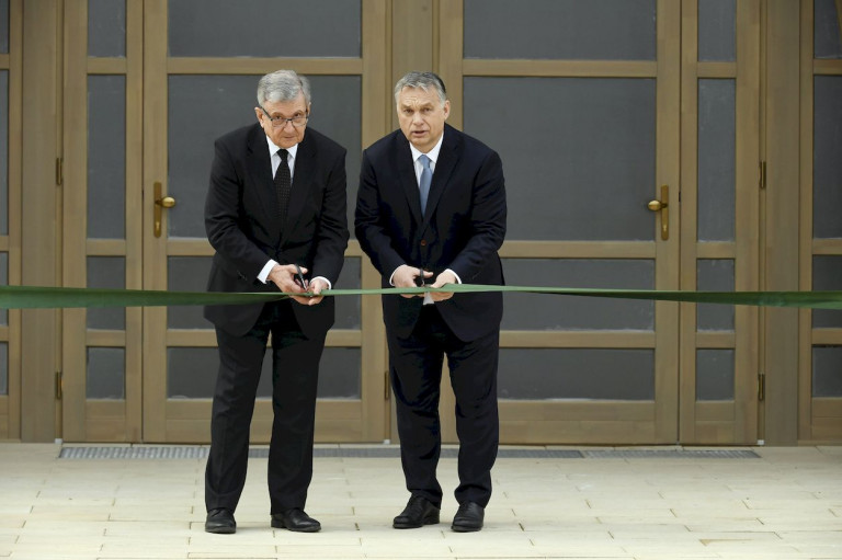 Orbán főtudósa szerint a „hiszékeny fiatalokat” nem lehet hazafiasságra nevelni a Pókemberrel vagy a Harry Potterrel