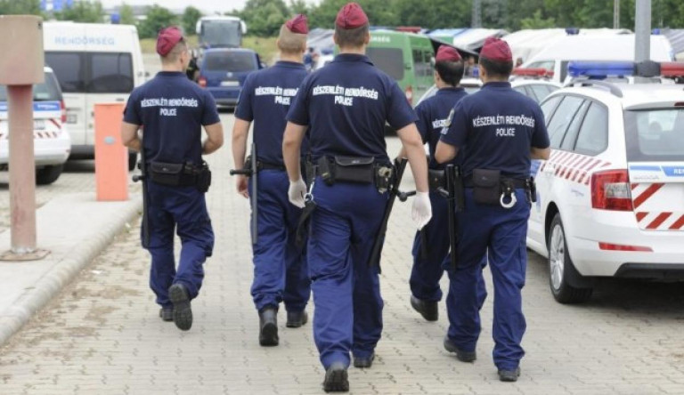 A rendőrségi dolgozók negyede nem kapta meg az 500 ezres jutalmat