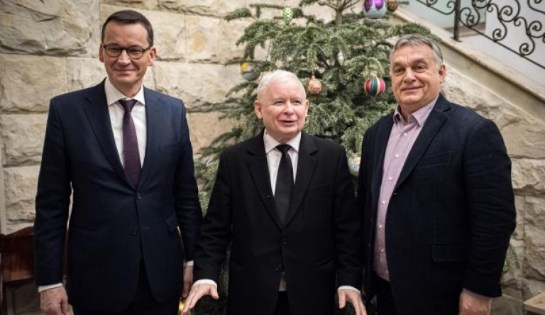 A Fidesz Néppártból való kilépéséről tárgyalhatott Orbán Kaczynskivel