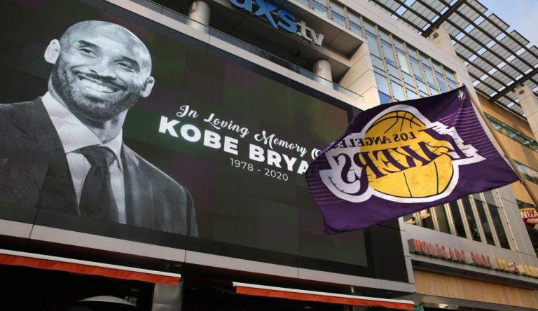 Helikopter-balesetben nyolcadmagával meghalt az NBA-legenda, Kobe Bryant
