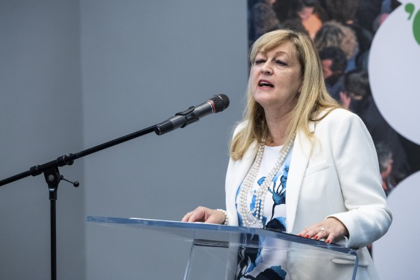 Schmidt Mária fideszes kultúrpolitikusoknál tiltakozik Szabó István életműdíja ellen