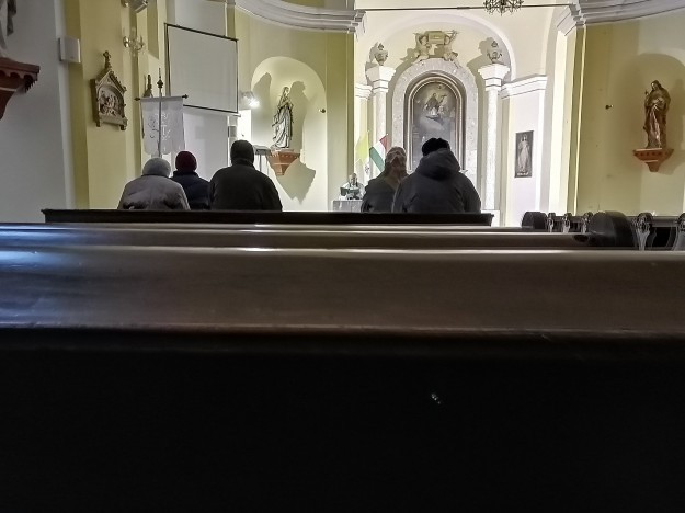 Csökkentik a misék számát az energiaárak miatt