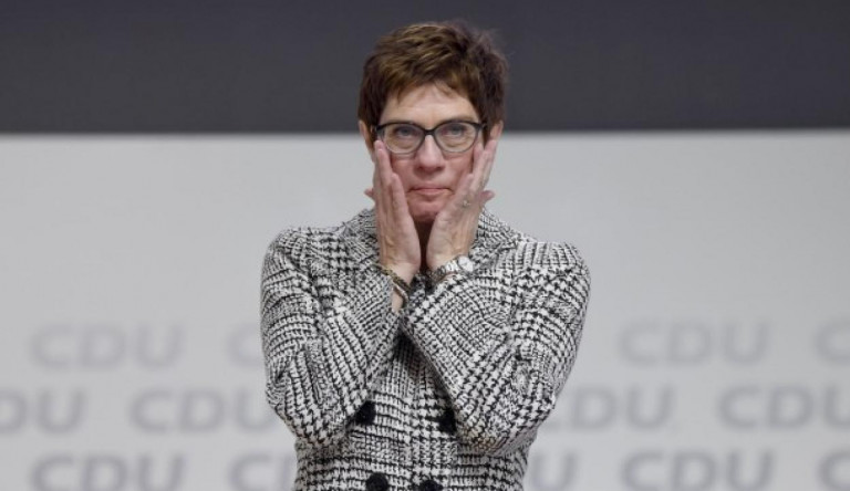 Nem akar Merkel örökébe lépni az utódja