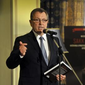 Lassan megszabadulnak ingatlanjaiktól az MNB-alapítványok