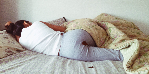 Új kötettel jelentkezik az instaköltő, Rupi Kaur