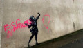 Csúnyán megrongálták Banksy új művét