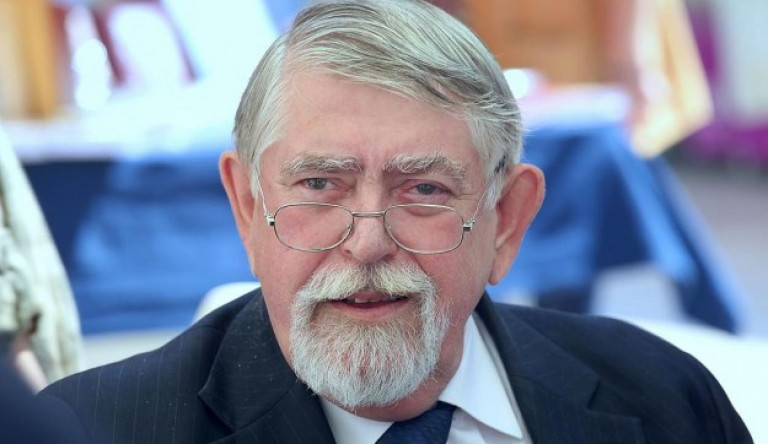 „Nagy bajban lenne az egészségügy, ha meg kellene küzdenie a koronavírussal”