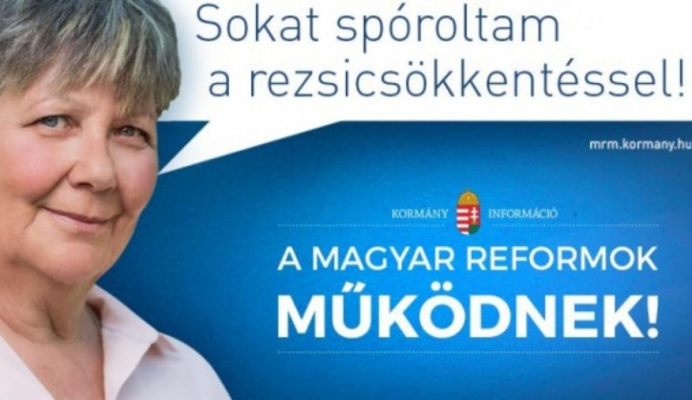 A rezsicsökkentés reklámarca is feltűnt a Pesti Srácok Google-elleni tüntetésén