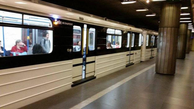 Népszava: valószínűleg csúszik a 3-as metró átadása