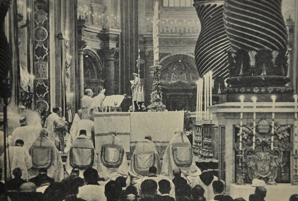 XII. Piusz misét celebrál a Szent Péter Bazilikában