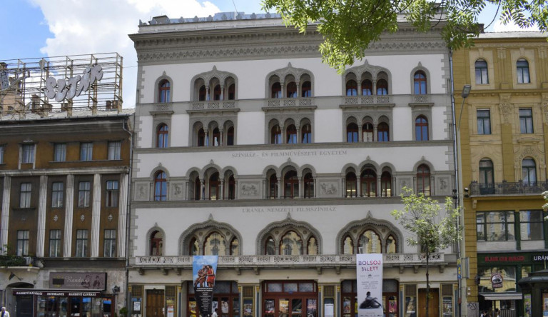 A művészmozik nem trükköznek, inkább bezárnak