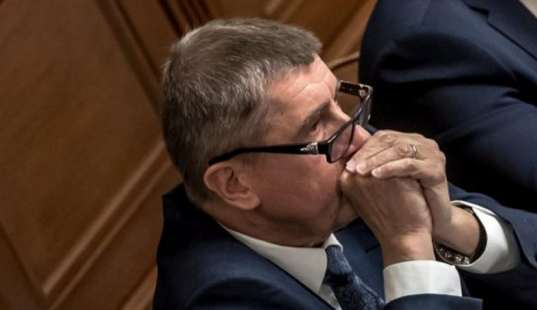 Csehországban jöhet az országos vesztegzár