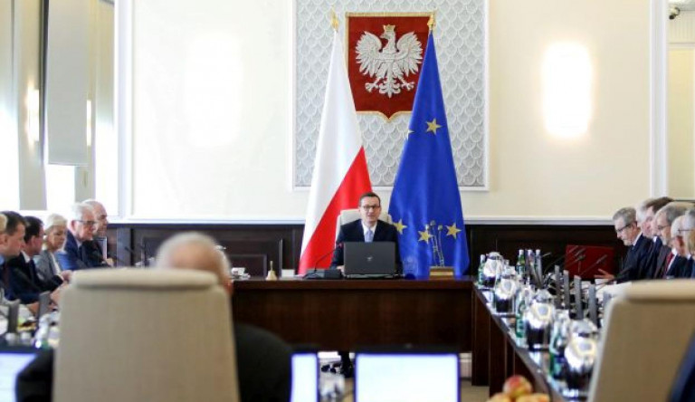 Koronavírusos a lengyel környezetvédelmi miniszter, a kormány egy része karanténba megy