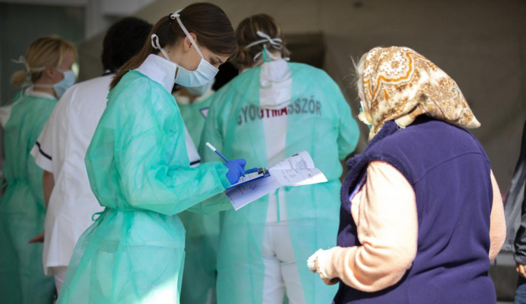 Maszkban vagy maszk nélkül? Hogyan vészeljük át a járványt?