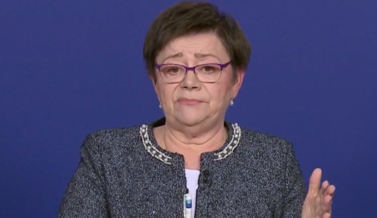 17-en vannak lélegeztetőgépen