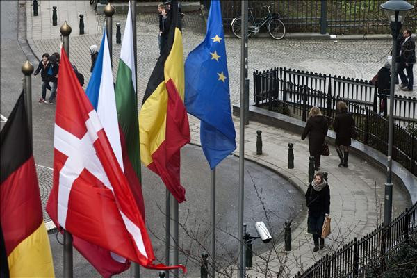 Magyarország is csatlakozik az Orbán-kormányt elítélő nyilatkozathoz