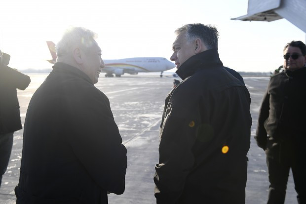 A magyar politikai élet szereplői vajon mit gondolnak Orbán Viktor törvényesített teljhatalmáról?