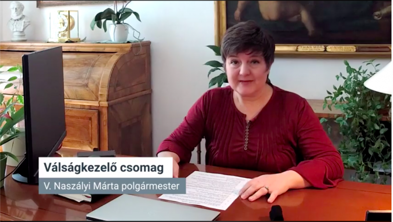 Alapjövedelmet biztosít a bajba jutottaknak az I. kerületi önkormányzat