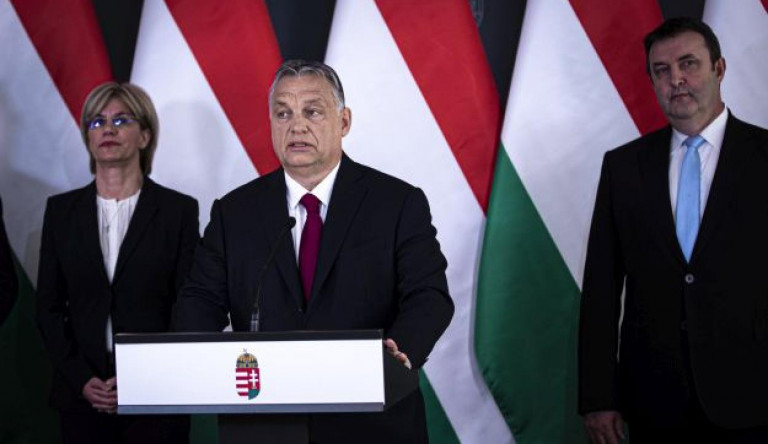 Egy kiszivárgott munkaanyag szerint a kormány maximum 75 ezer forintig vállalná át a kieső bért