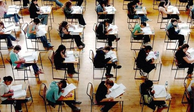 Felnőttképzésben részvevők is igényelhetik az 1,2 milliós extra Diákhitelt