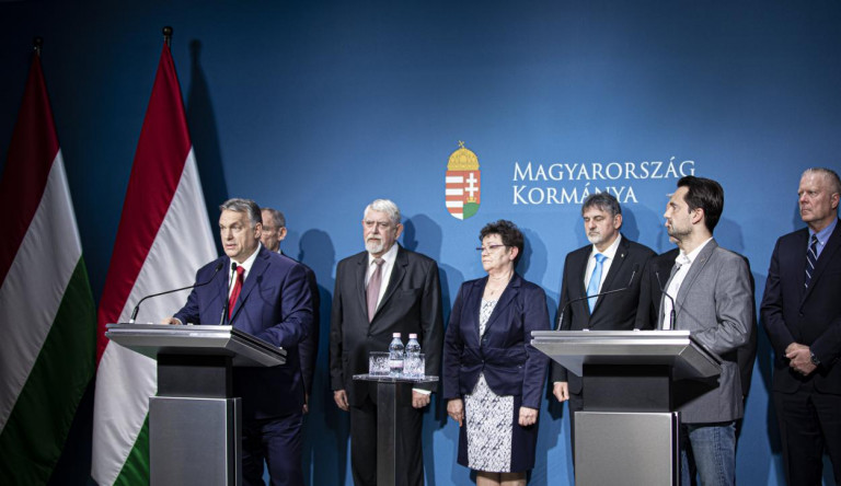 Az emberek alapvetően elégedettek Orbánék járvány- és válságkezelésével