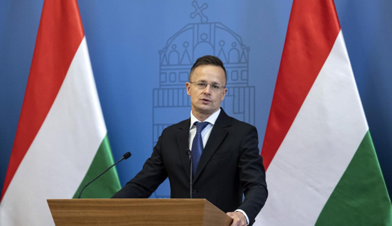 Szijjártó: a BMW vezetői elkötelezettek a debreceni gyárépítés mellett