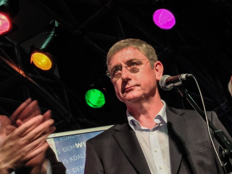 Publicus: áprilisban feljött az ellenzék
