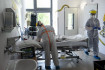 3213-ra emelkedett a fertőzöttek száma Magyarországon, meghalt 13 beteg