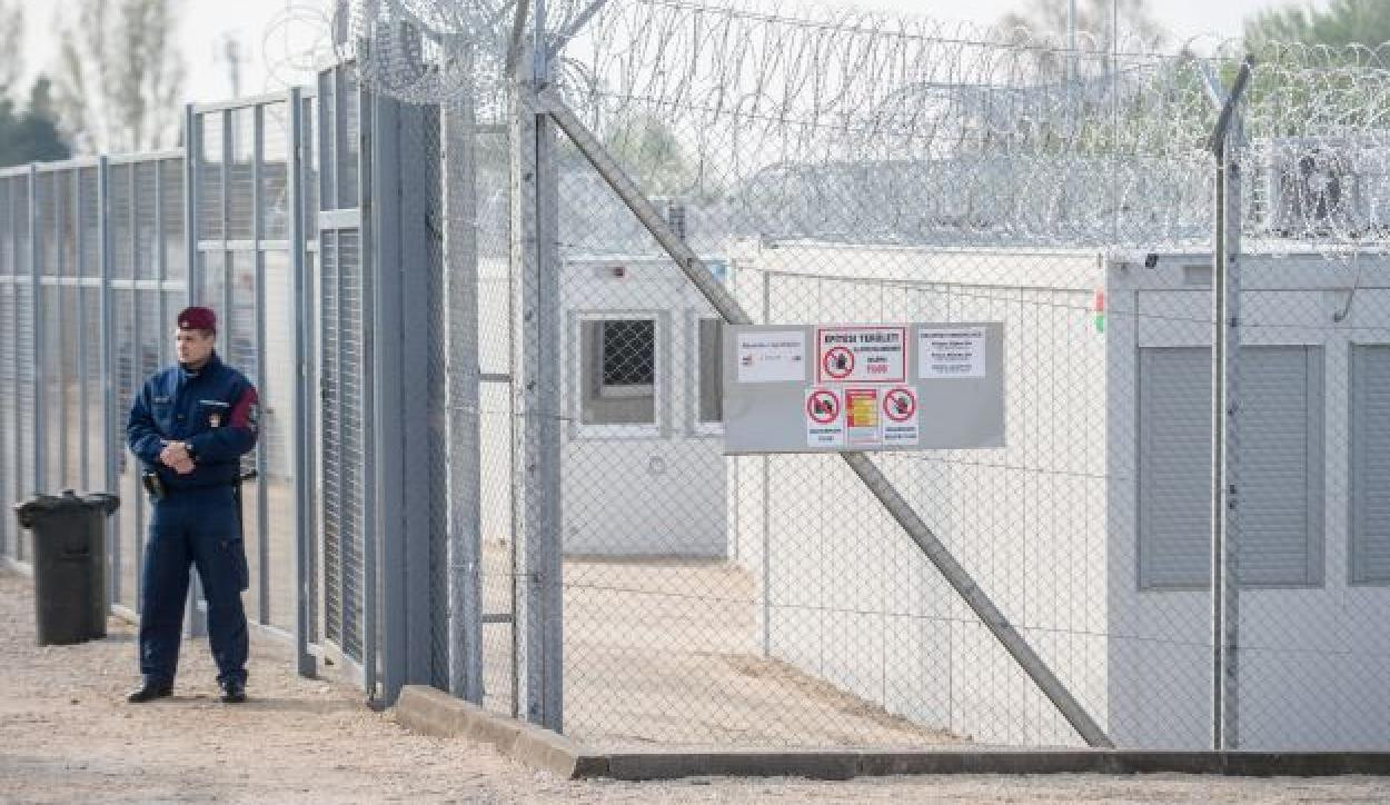 Európai Bíróság: jogellenes a menedékkérők őrizetben tartása Röszkénél