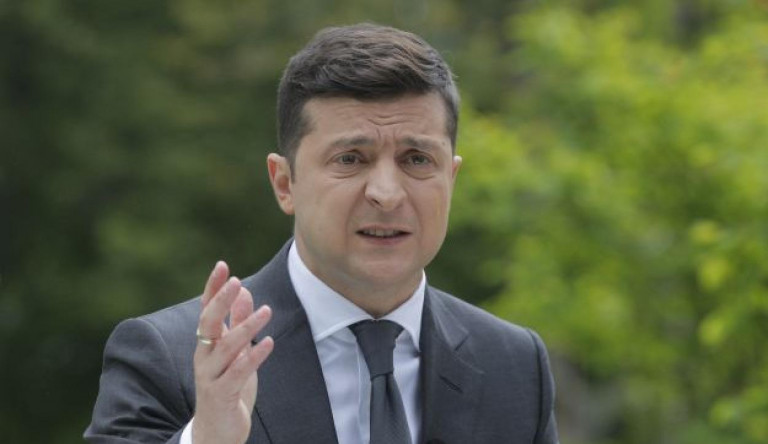 Ukrajna elnöke találkozón rendezné a vitás kérdéseket Orbánnal