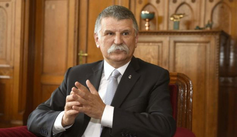 Strasbourgi ítélet: Kövér jogtalanul tiltott ki újságírókat a Parlamentből